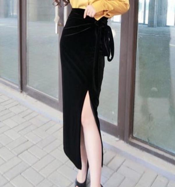 Long Velvety Lace-Up Skirt With Side Split